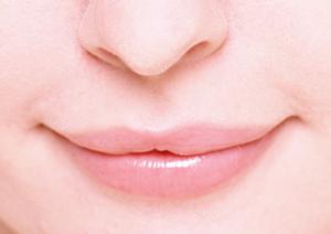 ハリ肌のための美容液を使おう！