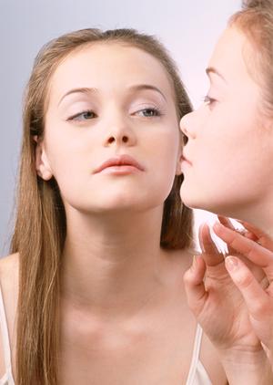 機能性コスメで肌質改善を図りましょう